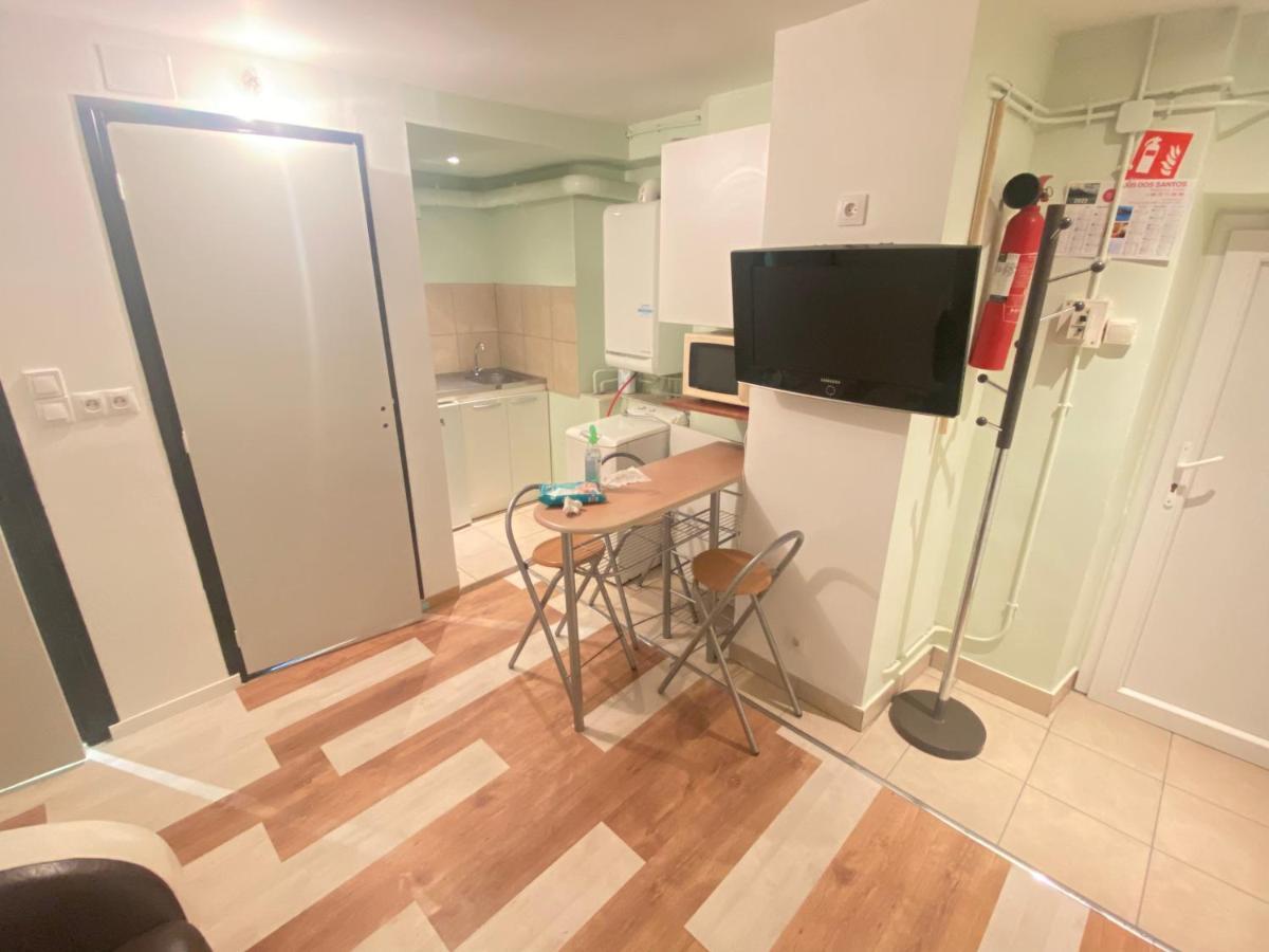 Jolis Studio Meuble Angerville  المظهر الخارجي الصورة